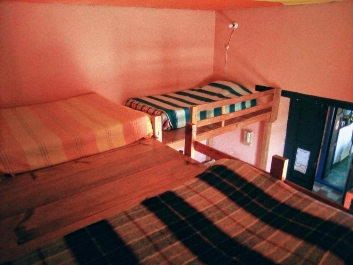 Hostal El Rincon De Los Camellos ซานกริสโตบัล เด ลาสกาซาส ภายนอก รูปภาพ