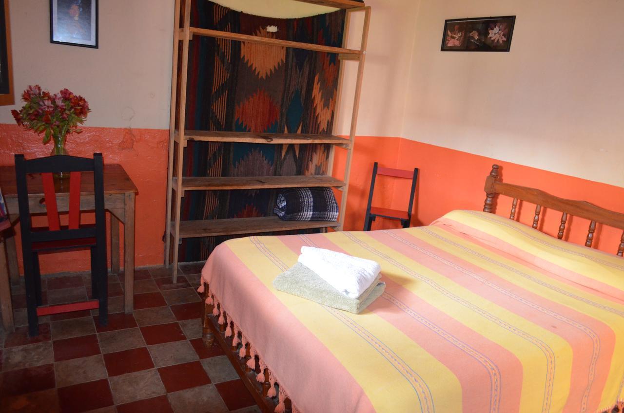 Hostal El Rincon De Los Camellos ซานกริสโตบัล เด ลาสกาซาส ภายนอก รูปภาพ