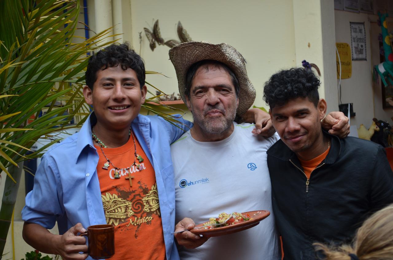 Hostal El Rincon De Los Camellos ซานกริสโตบัล เด ลาสกาซาส ภายนอก รูปภาพ