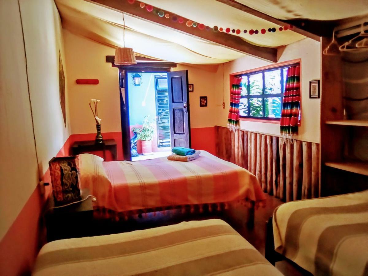 Hostal El Rincon De Los Camellos ซานกริสโตบัล เด ลาสกาซาส ภายนอก รูปภาพ